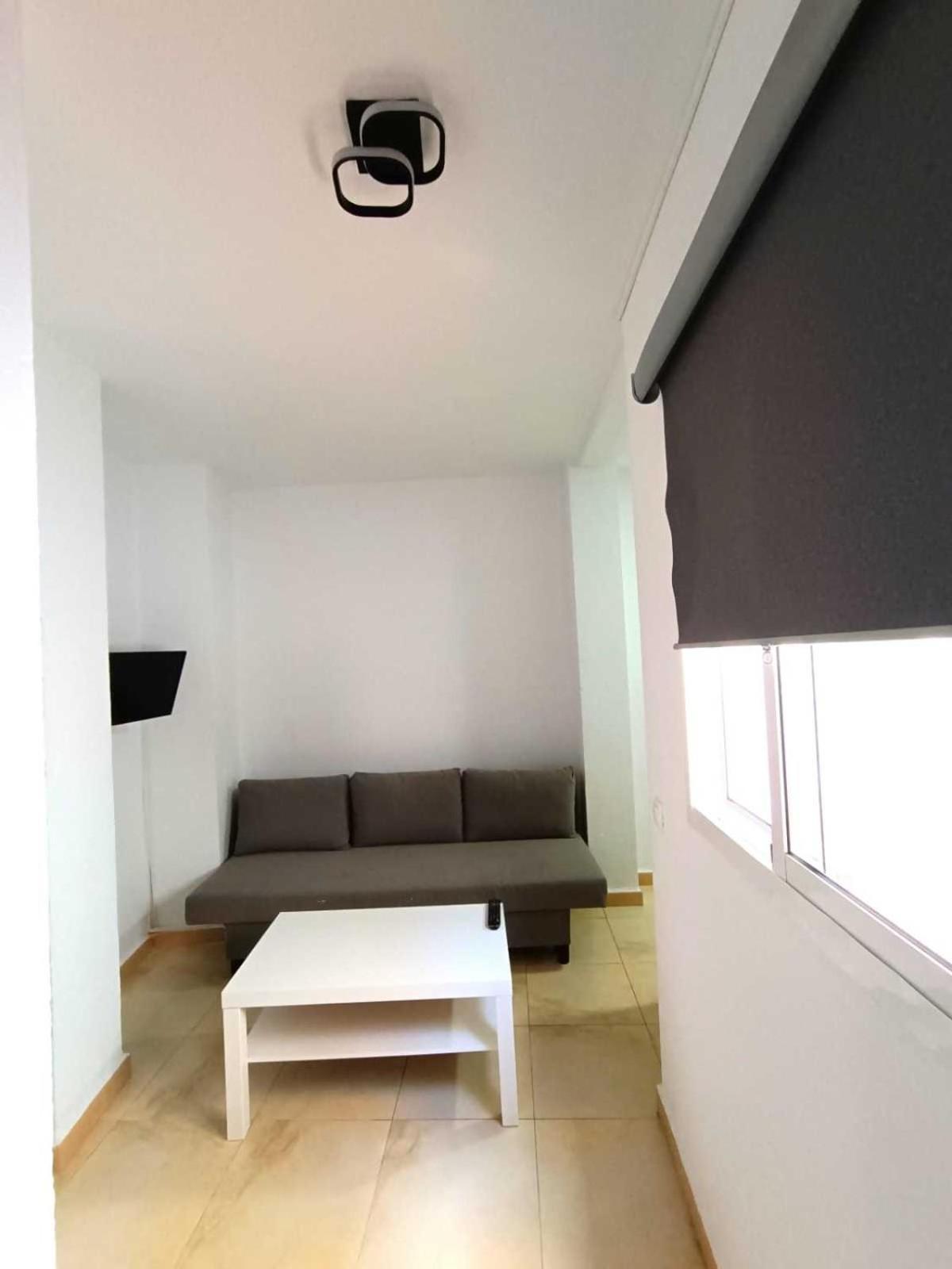 Apartamentos Larios Málaga Exteriör bild